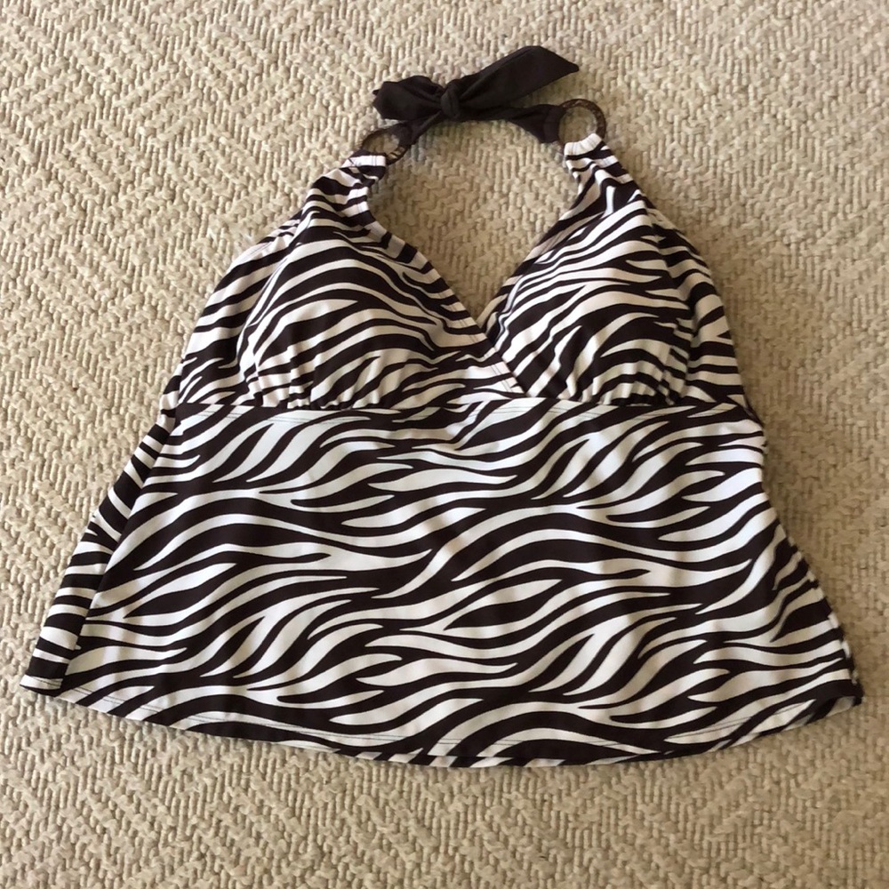 NWOT plus size built in bra top zebra print tankini top